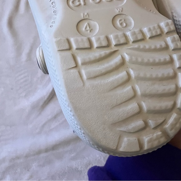 ❌Crocs Classic Clog Bone - Picture 6 of 8